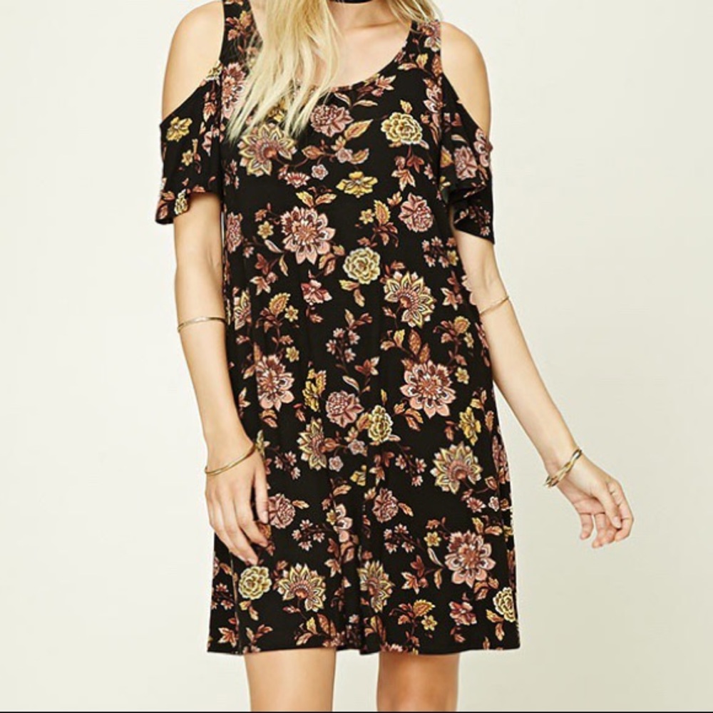 Forever 21 Floral Swing Dress